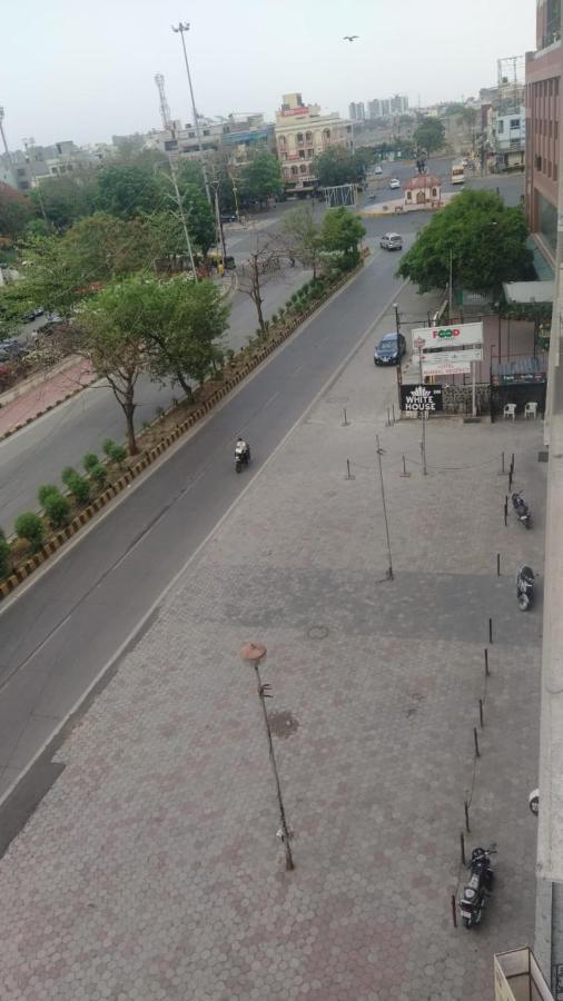 Hotel Grand Suites Indore Buitenkant foto